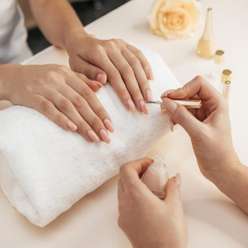 healthy-beautiful-manicure-manicurist healthy-beautiful-manicure-manicurist